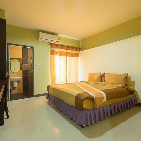 The Corner Hotel (Adults Only) Chiang Rai Exterior photo