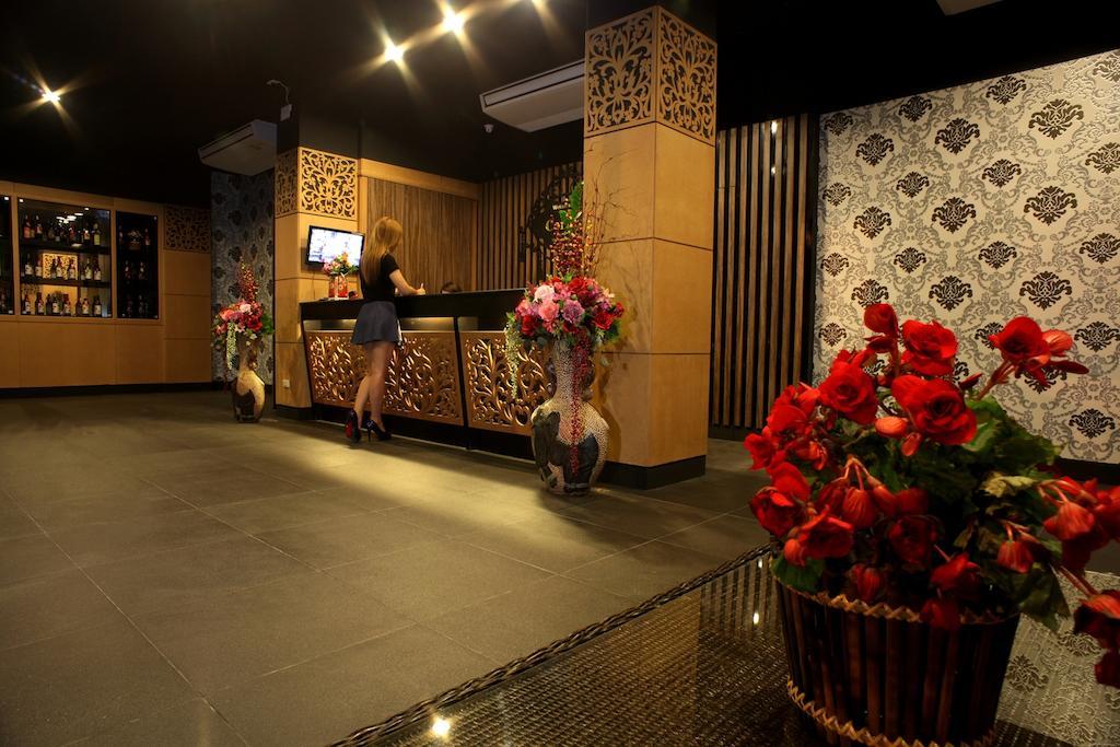 The Corner Hotel (Adults Only) Chiang Rai Exterior photo