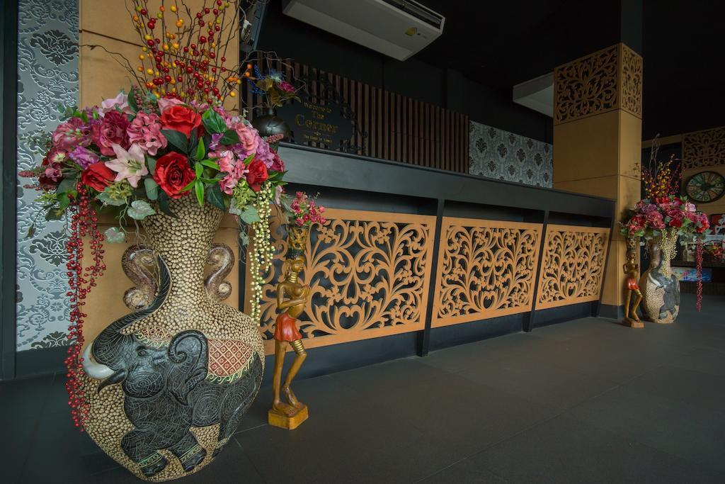 The Corner Hotel (Adults Only) Chiang Rai Exterior photo